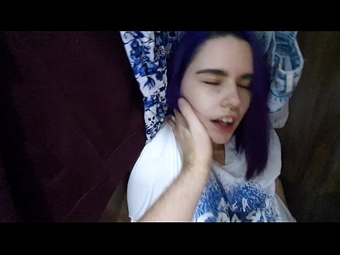 ❤️ Menemukan adikku di lemari dan membantunya cum ❤ Video porno di id.battlepass-bonuse.ru